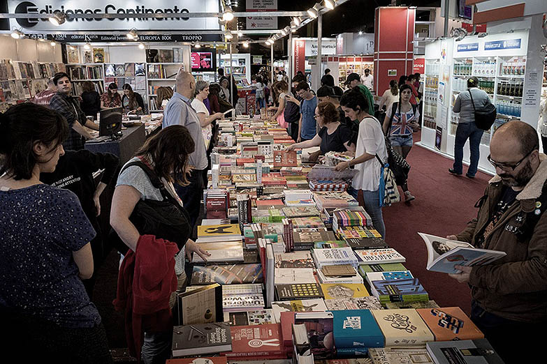 María Teresa Carbano: “En este momento tan difícil la Feria del Libro ha demostrado su valor simbólico”