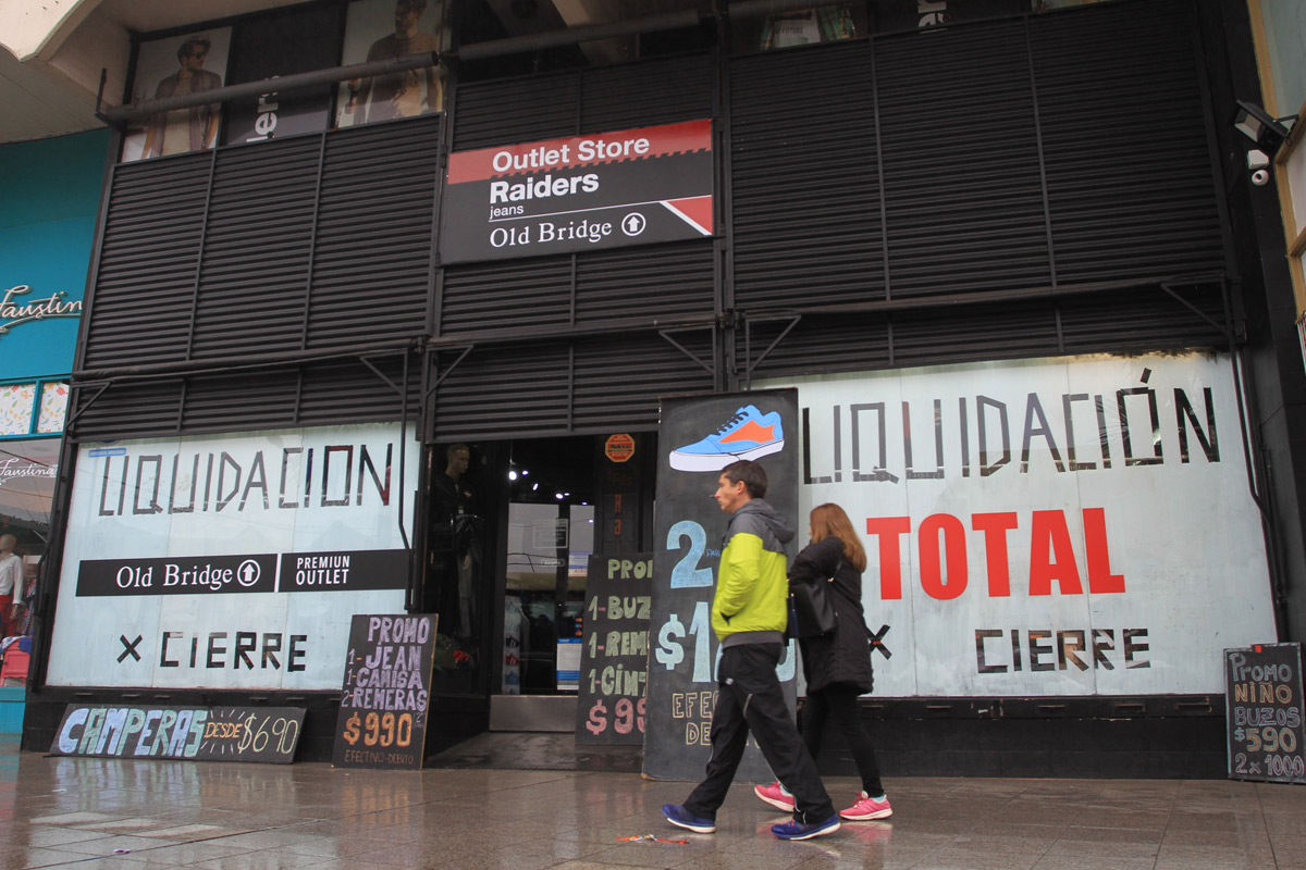 Junio reflejó un desplome de la economía del 6,7%