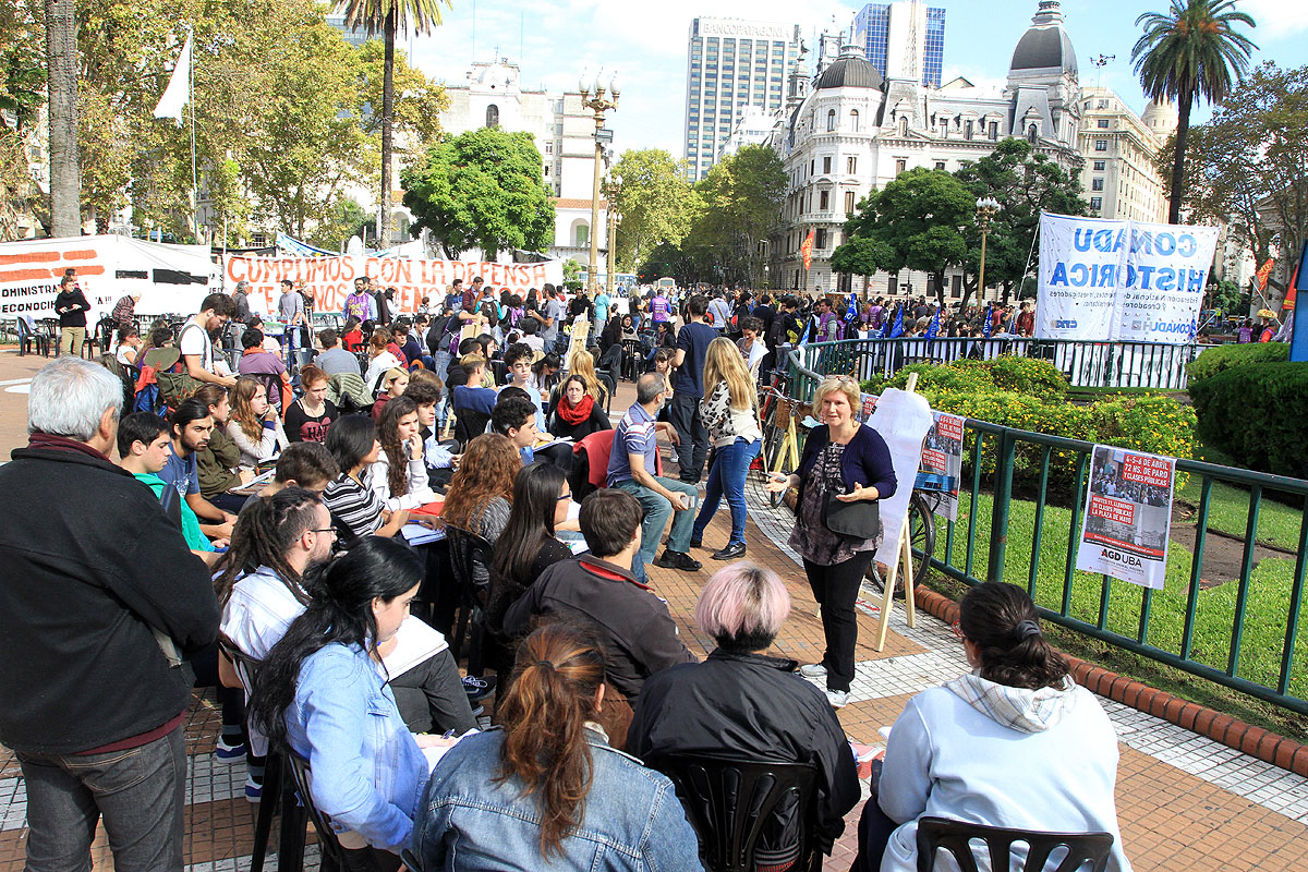 Las universidades nacionales realizan su tercera semana de huelga