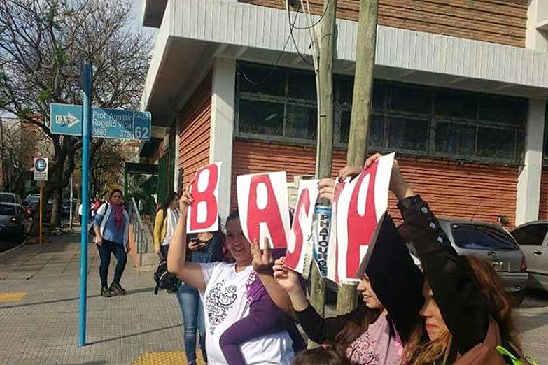 Preocupación por constantes amenazas de bombas en un colegio