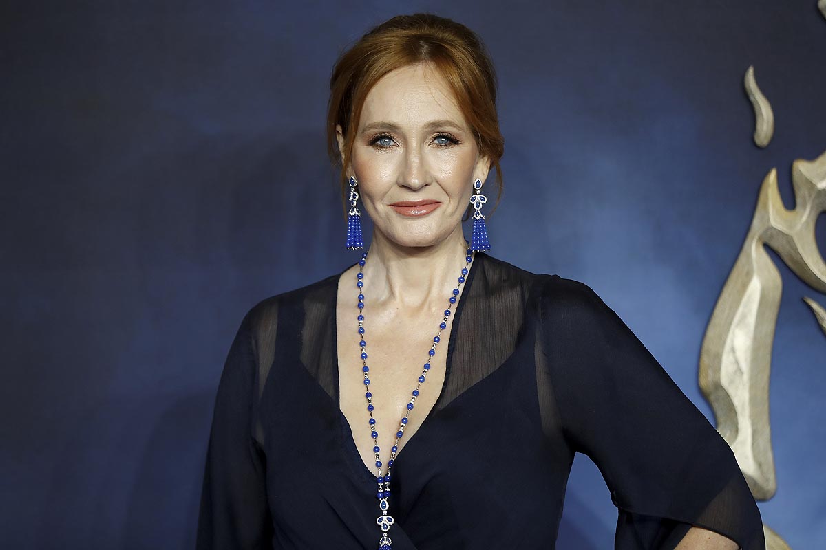 J.K.Rowling lanza una plataforma de entretenimientos mágicos para sobrellevar el aislamiento