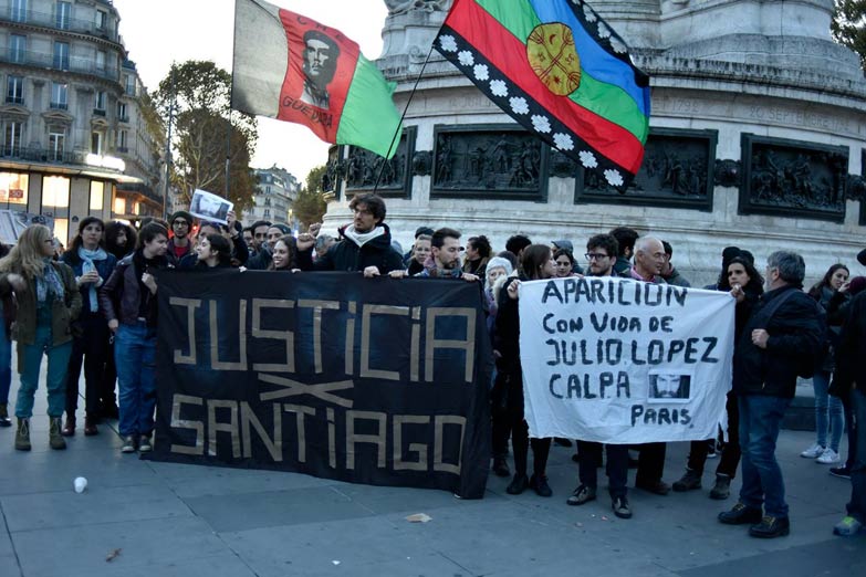 Nora Cortiñas, desde Londres, encabezó la vigilia de la marcha por Santiago