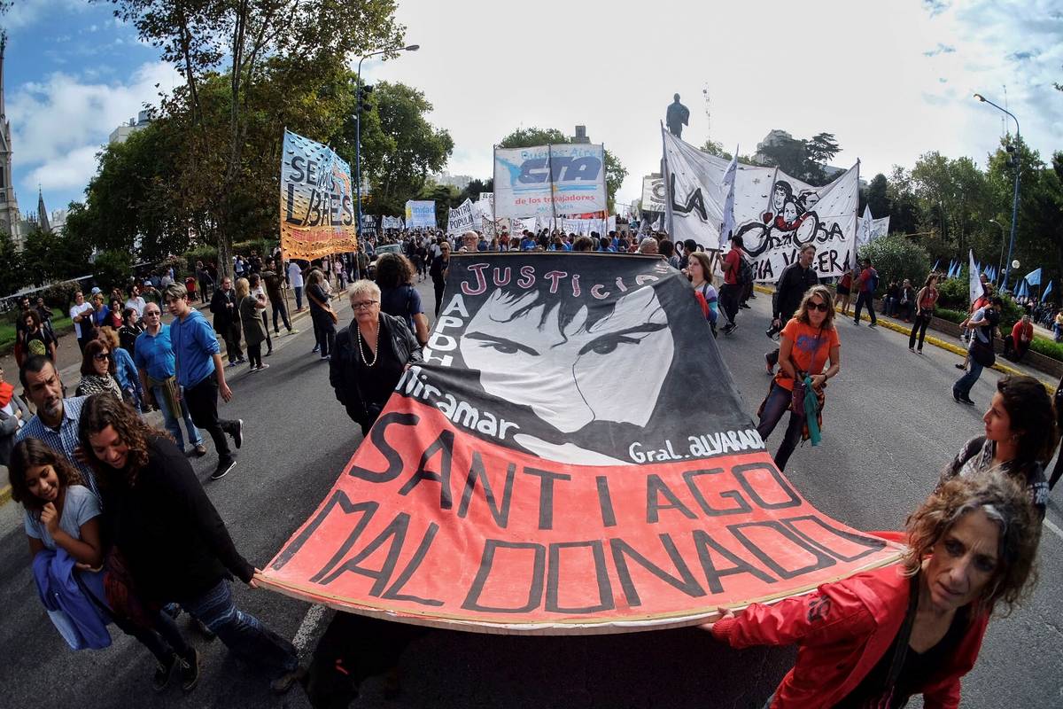 «Si dejamos las calles, terminan ganando ellos»