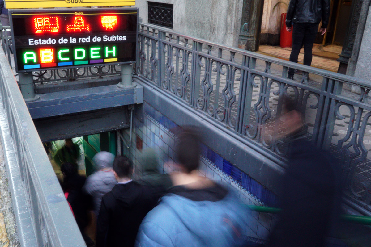 Confirman cinco casos de trabajadores del subte contaminados con asbesto y podrían ser muchos más