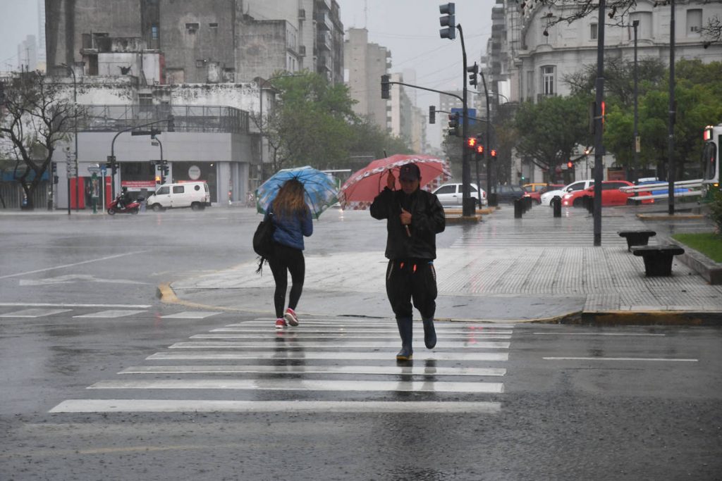 alerta de tormenta y granizo