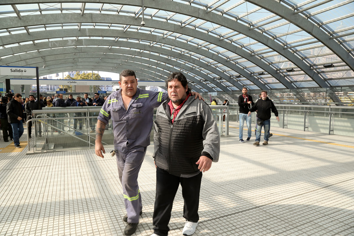 Los Metrodelegados pararán el jueves cinco horas en hora pico