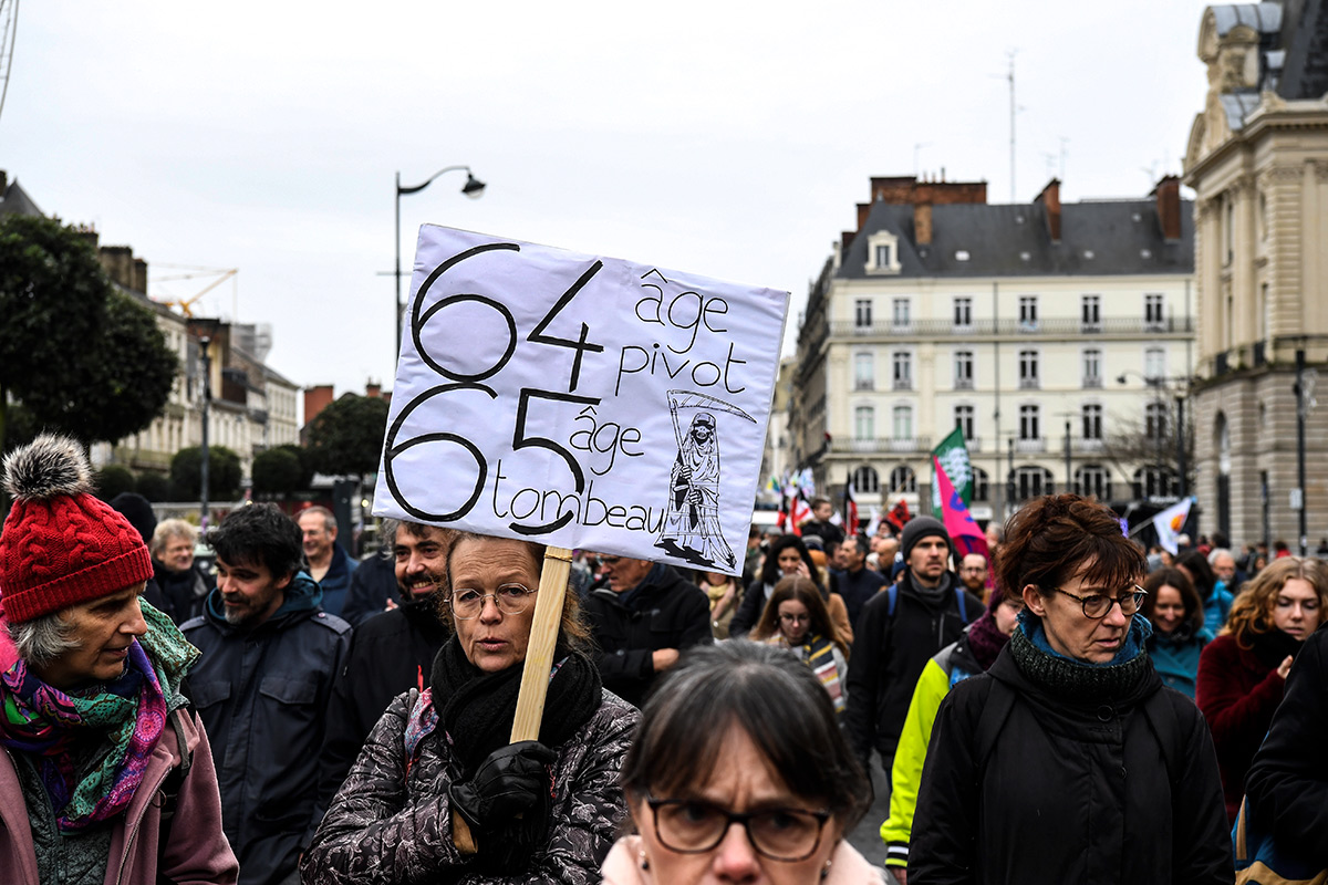 Macron está dispuesto a modificar la reforma previsional para calmar las protestas