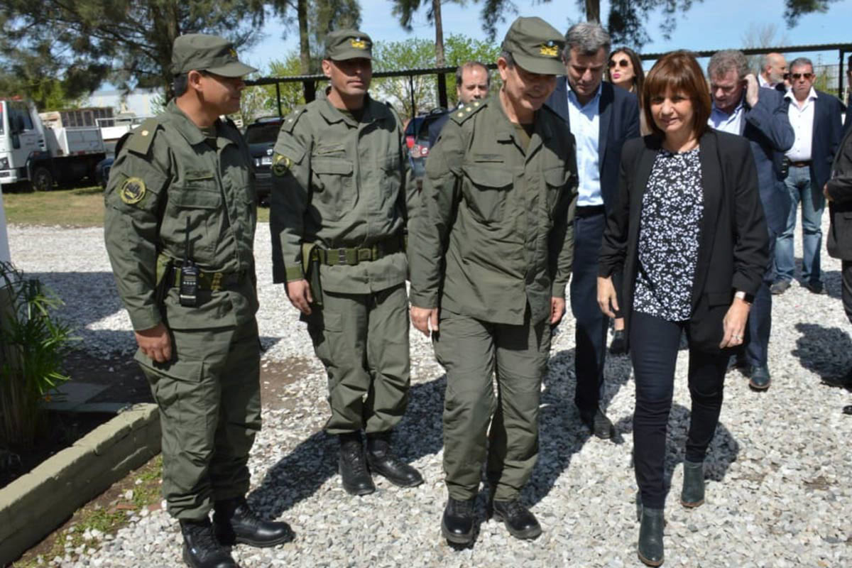 ¿Patricia tirará un gendarme por la ventana?