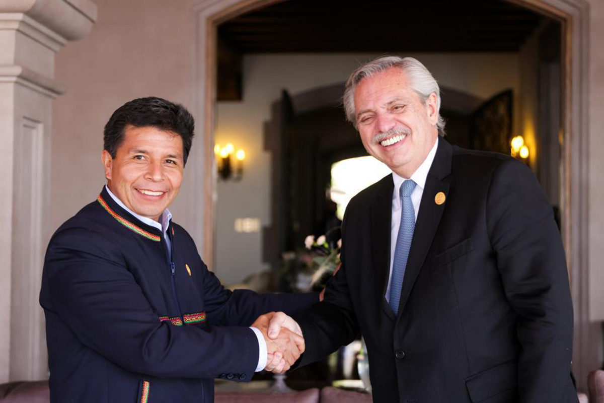 El Presidente mantuvo reuniones con sus pares de Bolivia y Perú e invitó a Boric a la Argentina