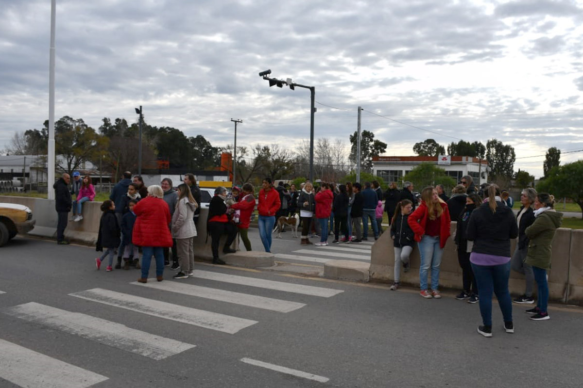 Tras la muerte de una joven, los vecinos de General Belgrano reclaman obras viales