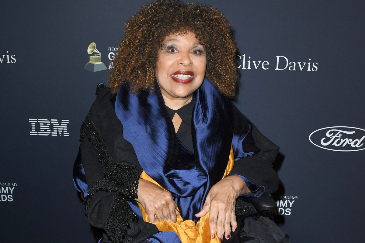 Roberta Flack se retira del canto tras ser diagnosticada con ELA