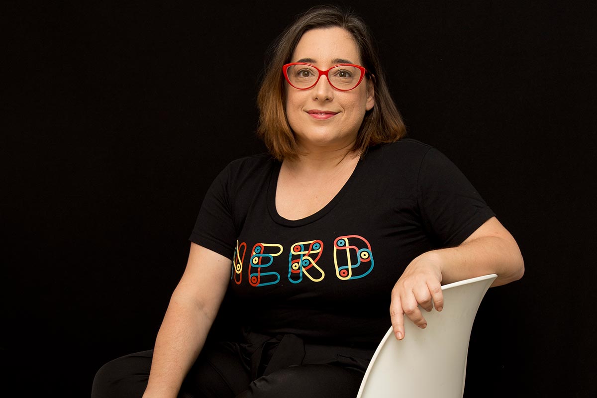 Ping pong con Nadia Chiaramoni: «Hacer reír es un experimento científico fascinante»