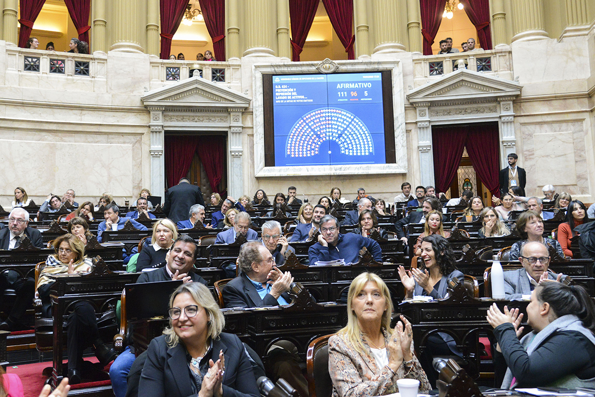 Diputados recibe los informes sobre la marcha del gobierno