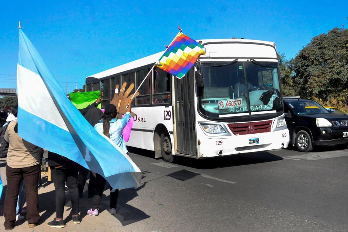 Organizaciones de DDHH y partidos de izquierda marchan en el centro porteño contra represión en Jujuy