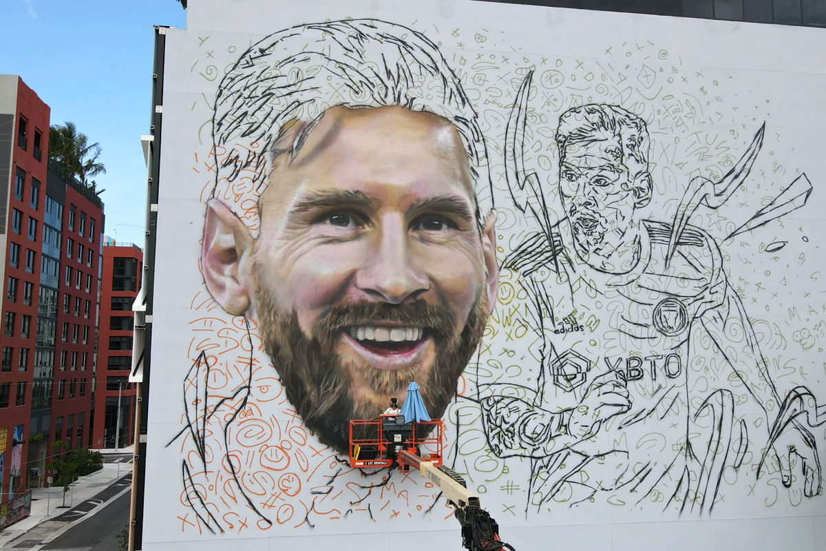 Pintan un mural gigante para celebrar la llegada de Messi al Inter de Miami