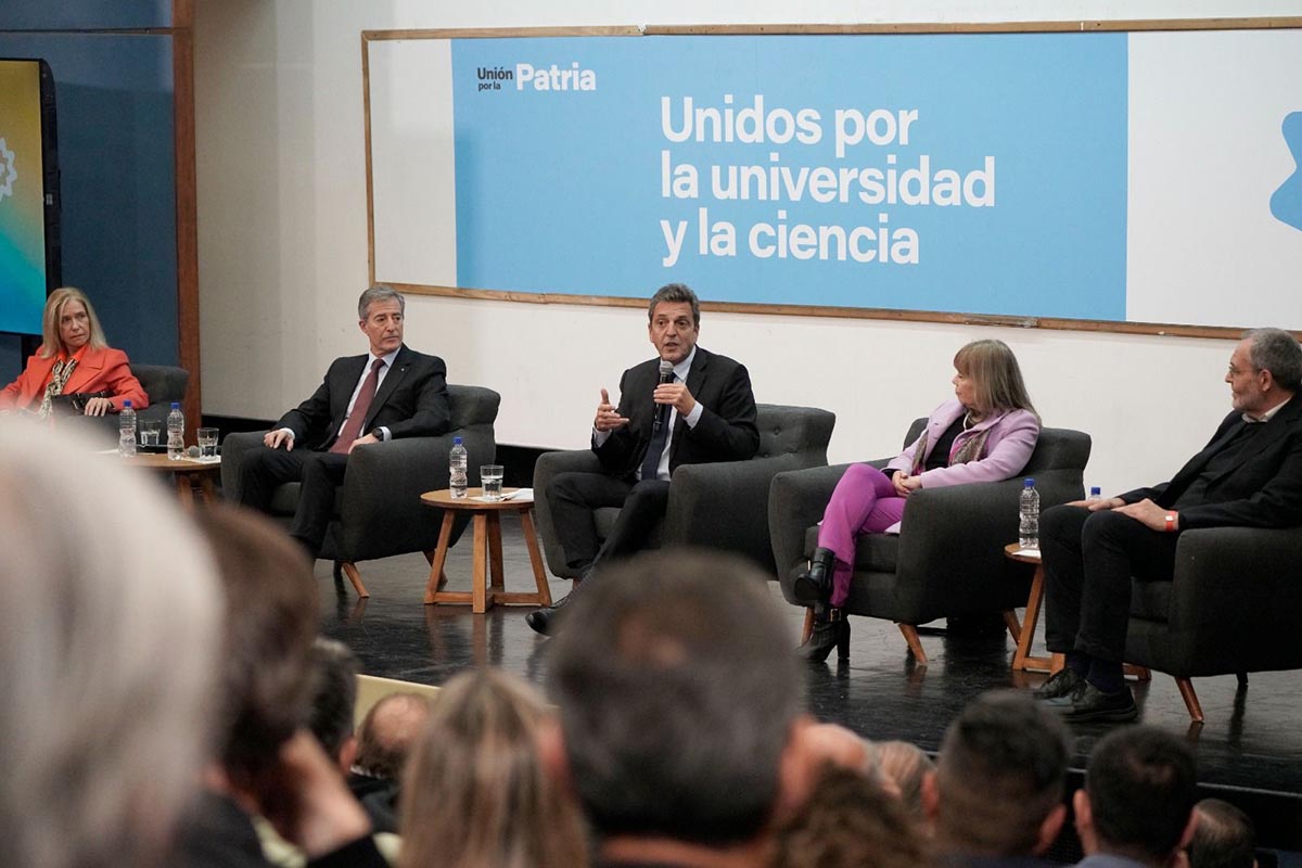 Massa: «Para Unión por la Patria la Universidad Pública es un orgullo y vamos a defenderla»
