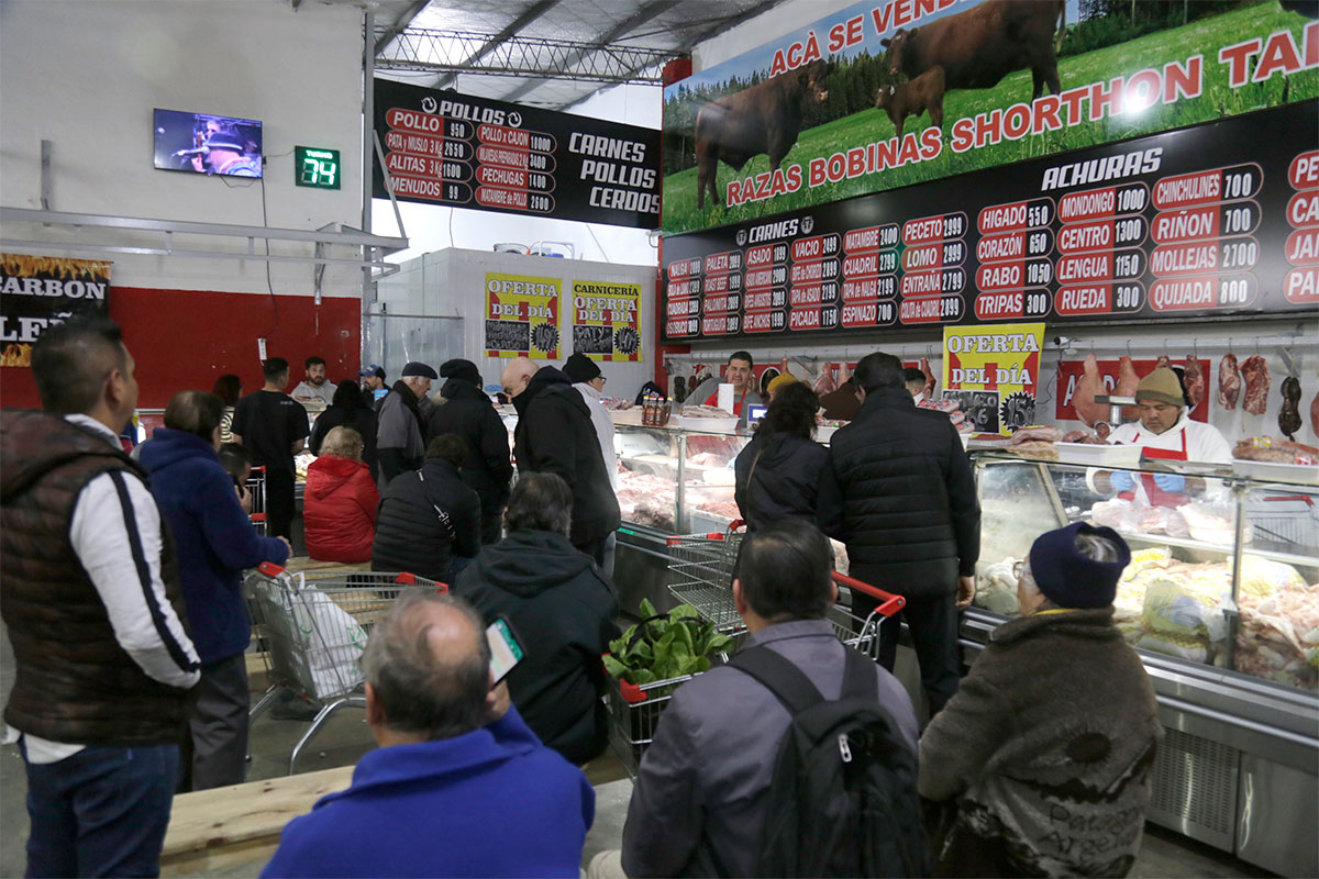 El Mercado Morón: una solución popular a un problema de los argentinos