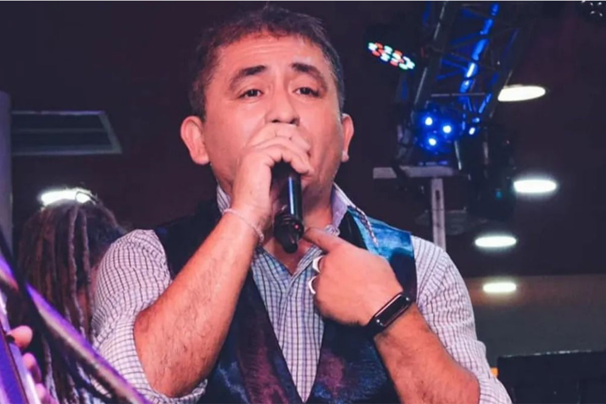 Murió en un accidente automovilístico el cantante Huguito Flores