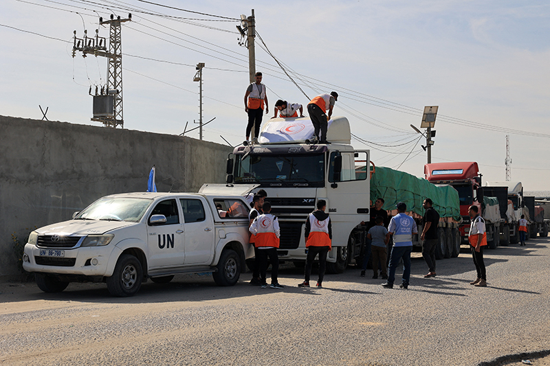 A través de Egipto, llega a Gaza la ayuda humanitaria