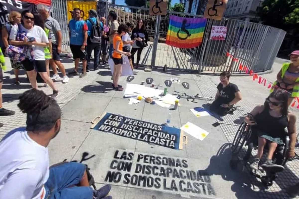 ¿Qué implica para una persona en silla de ruedas participar de una marcha?