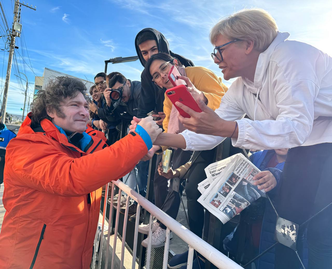 Milei visita las bases de Marambio y Esperanza