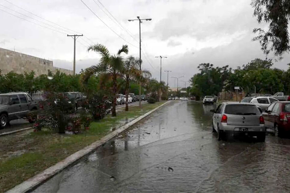 Temporal en San Juan y en Tucumán provoca serios daños y cortes de luz