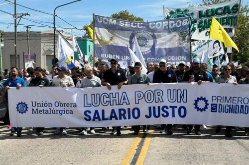 La UOM acordó una paritaria que recupera salario pero a la vez se adapta a la pauta oficial