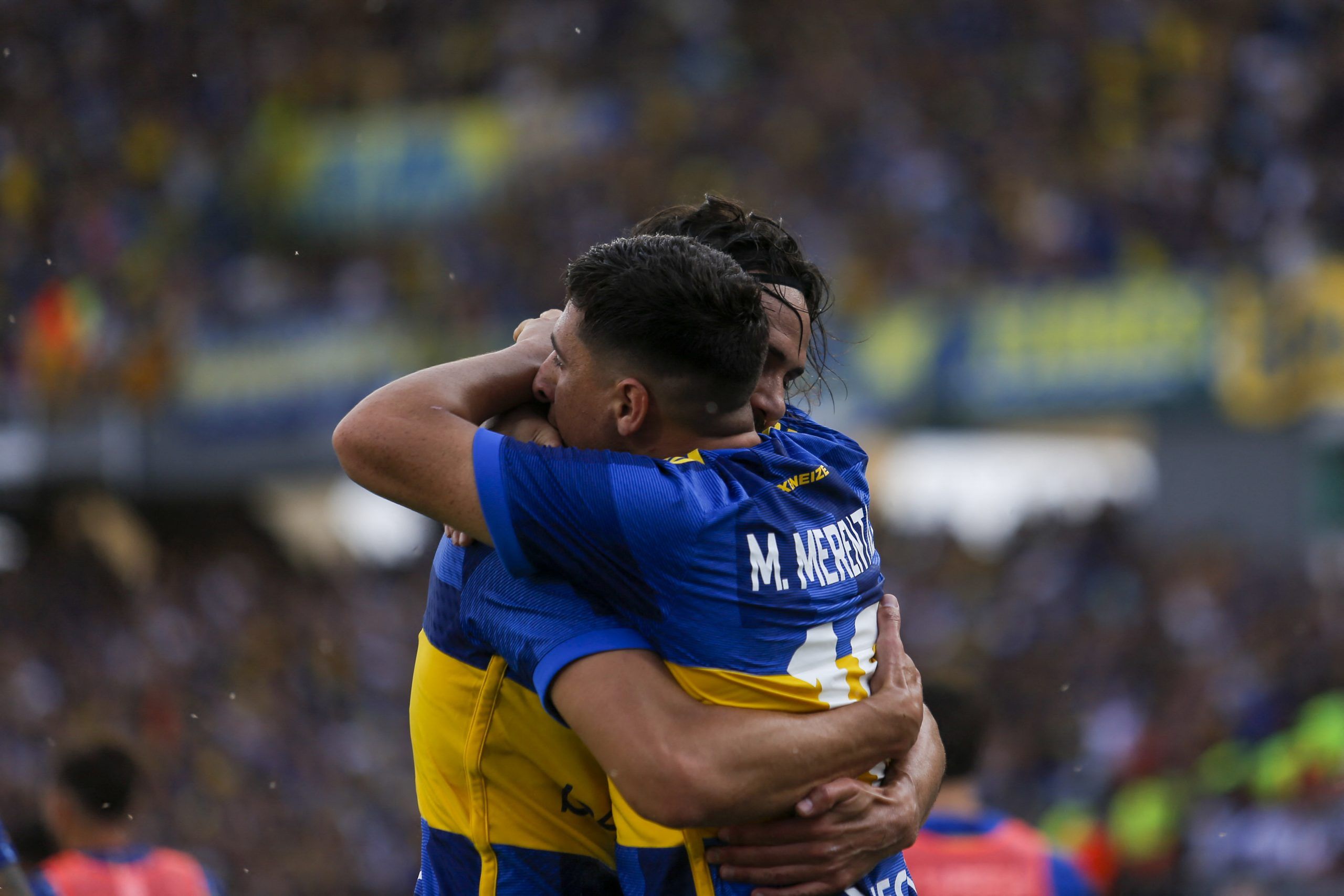 Con la metralleta de Merentiel y el arco y flecha de Cavani, Boca sacó a River de la Copa de la Liga