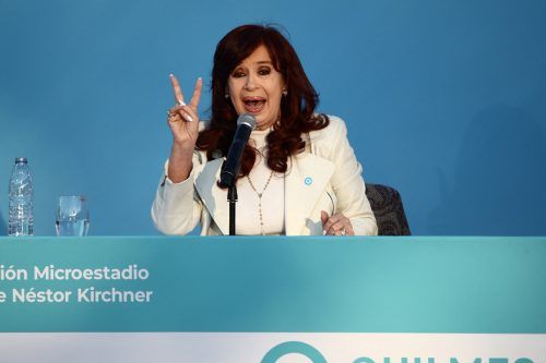 «La BBC la ve», el irónico posteo de Cristina Kirchner contra Milei