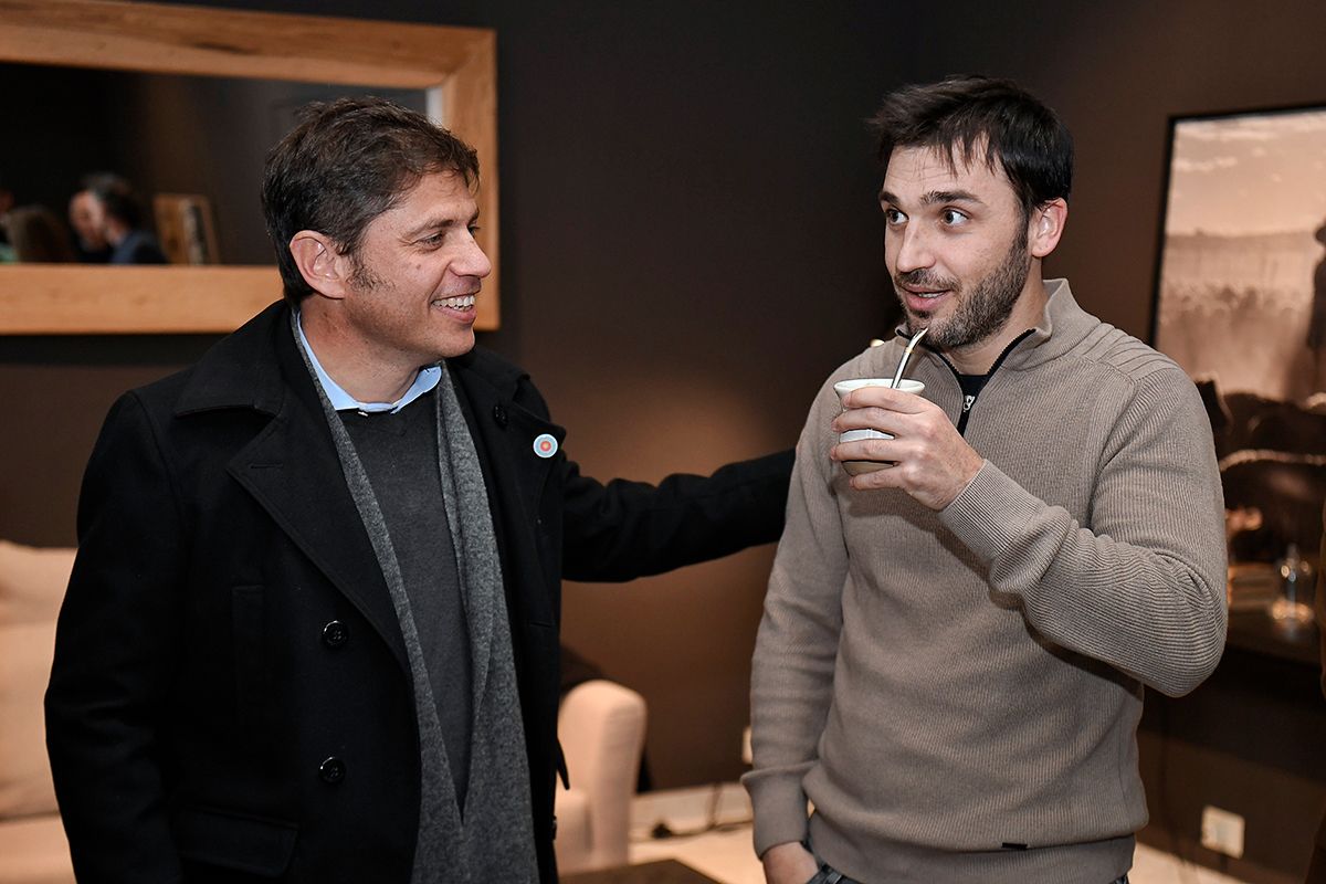 En Chubut, Axel Kicillof firmó convenio con Nacho Torres y envió mensaje a Milei en clave federal