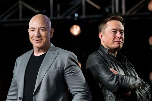 Bezos y Musk: una guerra por el espacio sin principios ni límites