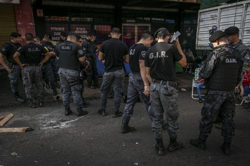 Misiones: los policías acordaron, pero los docentes siguen con las protestas