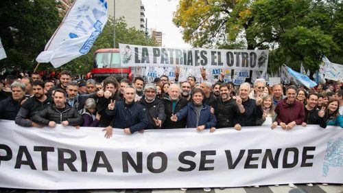 Kicillof: “El destino de la provincia de Buenos Aires está atado al destino del movimiento obrero”