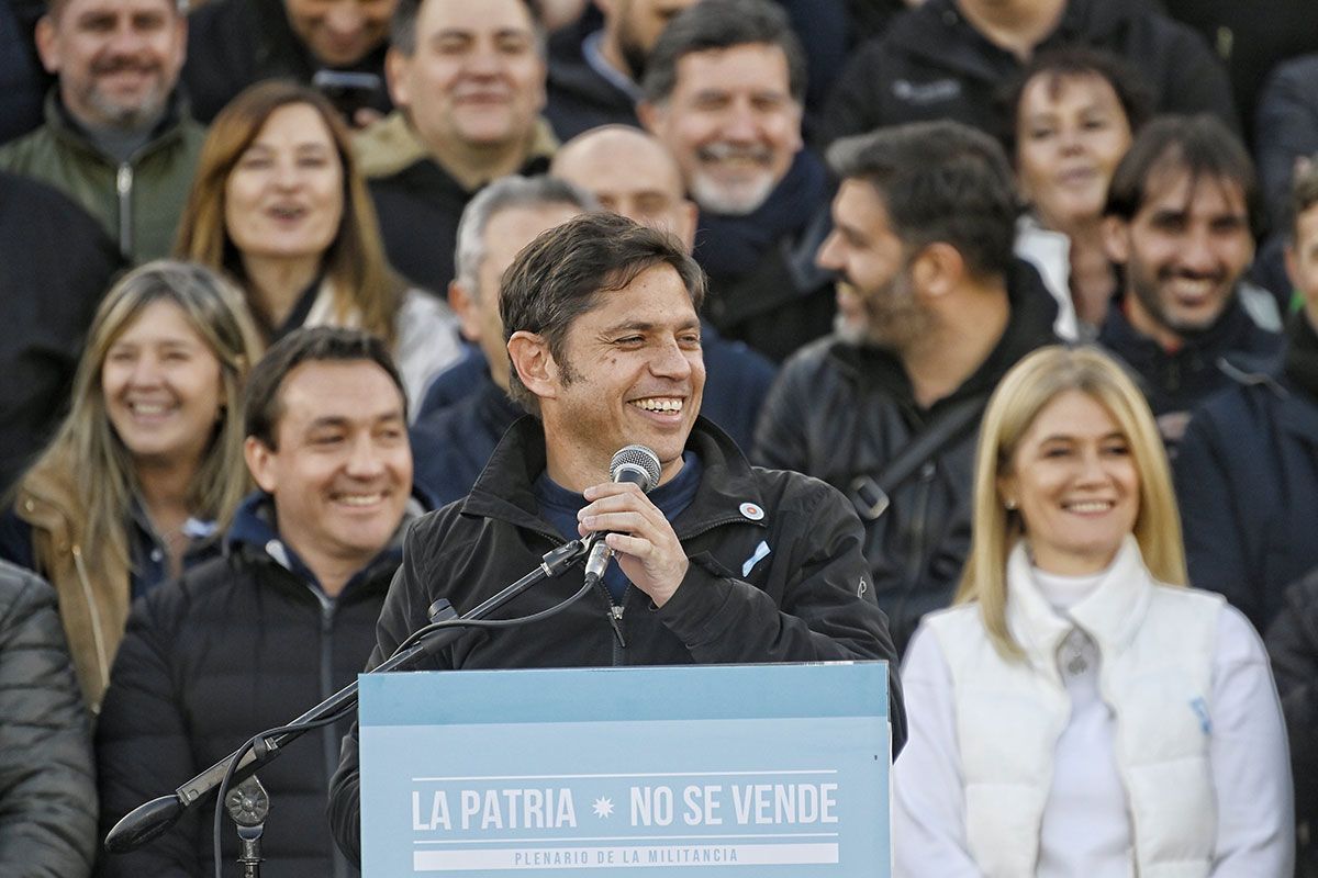 Kicillof impulsó un «Pacto con el Pueblo» y pidió derrumbar la Ley Bases