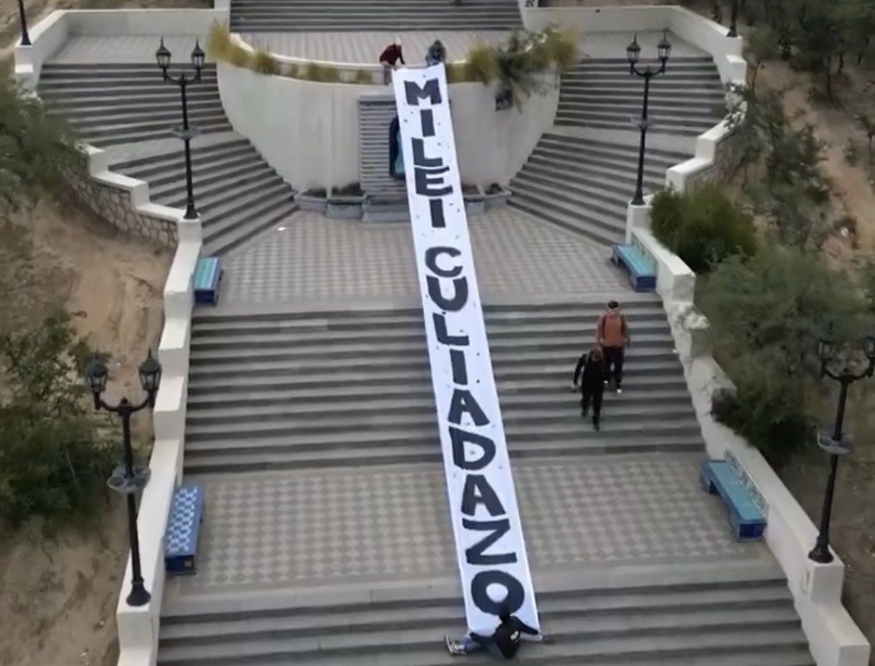 Milei llega a Córdoba para «celebrar la libertad» junto «al pueblo argentino»