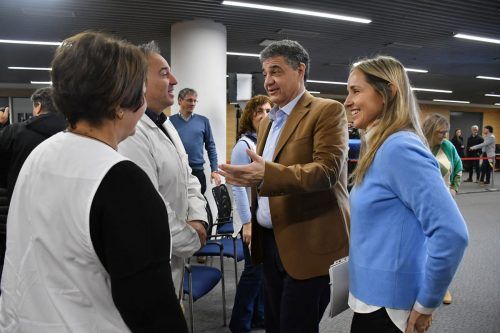 Críticas a la “reforma educativa” de la Ciudad por menor carga horaria de ciencias sociales y posible cierre de escuelas de integración