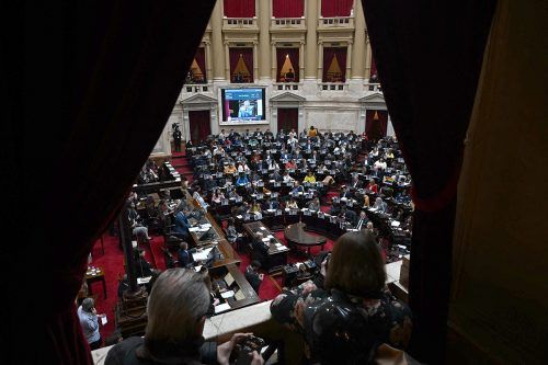 El radicalismo votó en contra de investigar a diputados que visitaron a genocidas en la cárcel