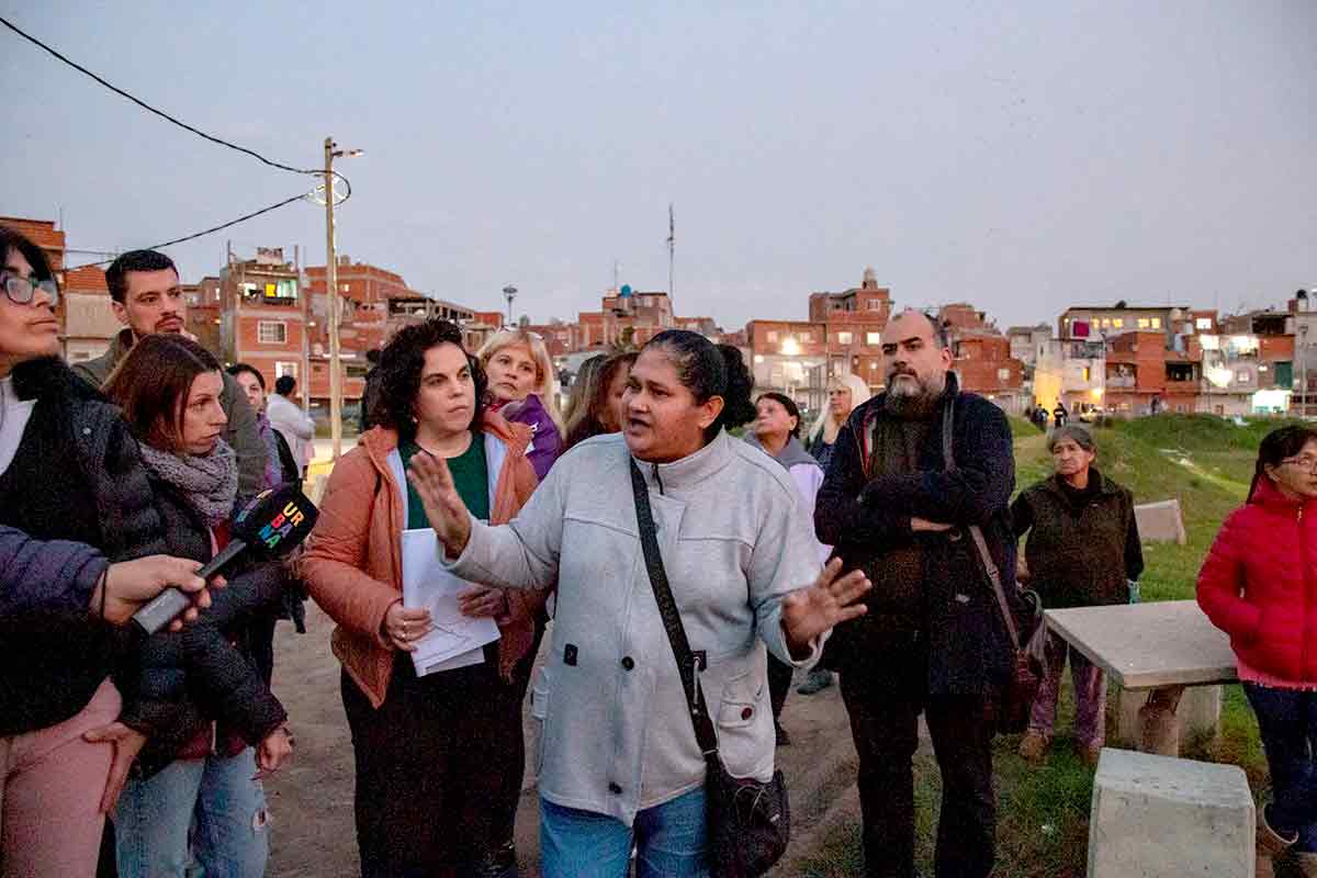 El Ministerio Público de la Defensa realizó una recorrida por la reurbanización del barrio Los Piletones