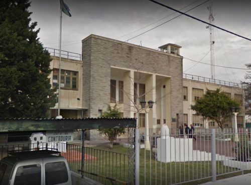 Investigan si una banda de ex policias envenenó presos con cocaína adulterada en un penal de La Plata