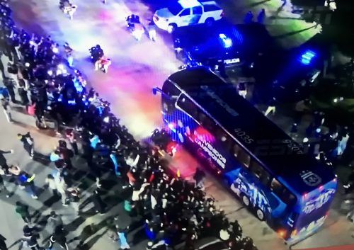 Una multitud en el recibimiento a los Bicampeones de América