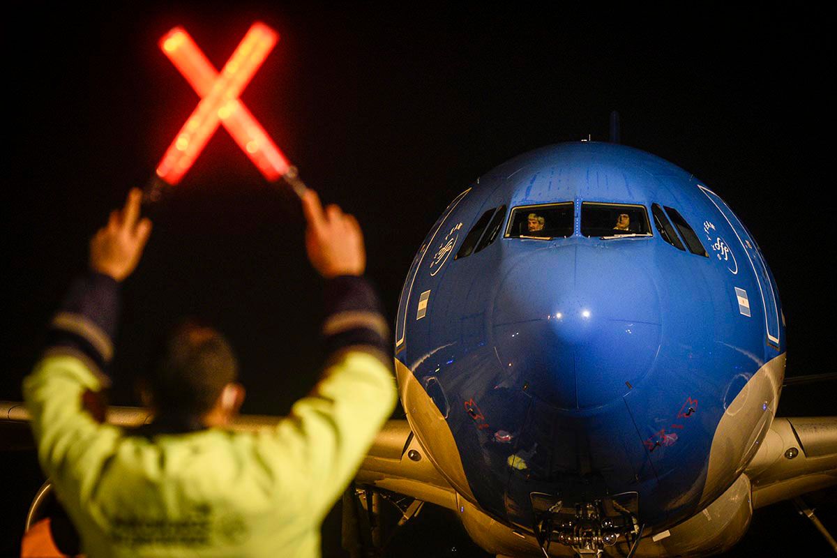 Sindicatos: la desregulación aerocomercial apunta al cierre de Aerolíneas Argentinas