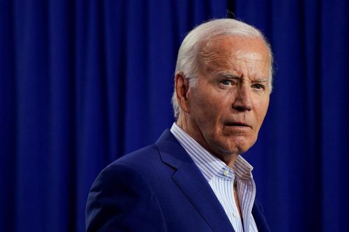 Biden admitió que abandonaría la carrera por la reelección en caso de recomendación médica