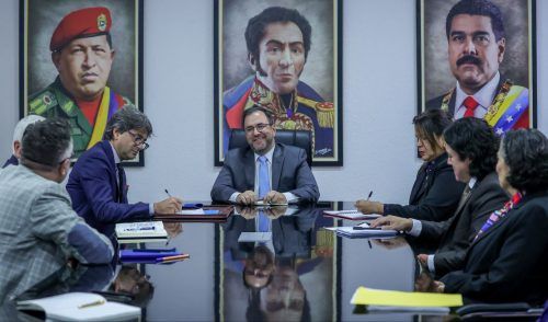 Expertos electorales de la ONU analizaron el sistema de votación de Venezuela