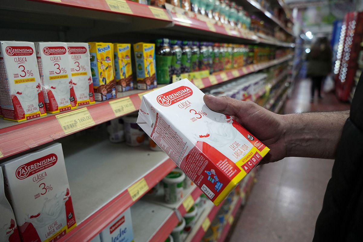 Inflación: ahora el Gobierno publicaría listas de «Precios Claros»