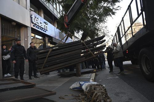 Los trabajadores de Télam vuelven a trabajar después de 128 días de lucha