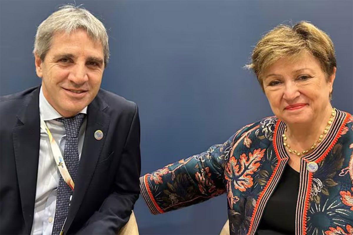 El respaldo de Georgieva a Caputo no pudo evitar una nueva caída de los bonos y la suba del riesgo país