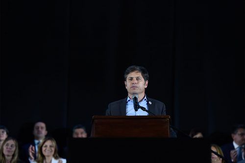 Kicillof dará una clase pública en la Universidad de las Madres para apoyarlas en la pelea contra Milei