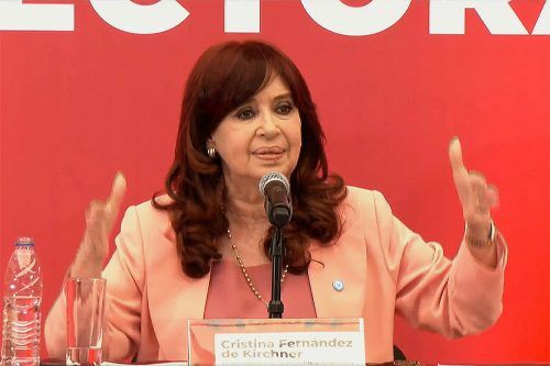 Cristina Kirchner, sobre las elecciones de Venezuela: “Pido por el legado de Chávez que se publiquen las actas”