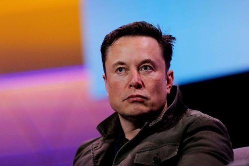 Elon Musk juega para Trump y está en guerra con la Corte brasileña