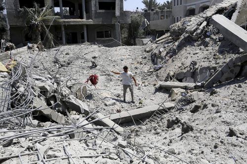 Ataque israelí en escuelas de Gaza: 25 muertos